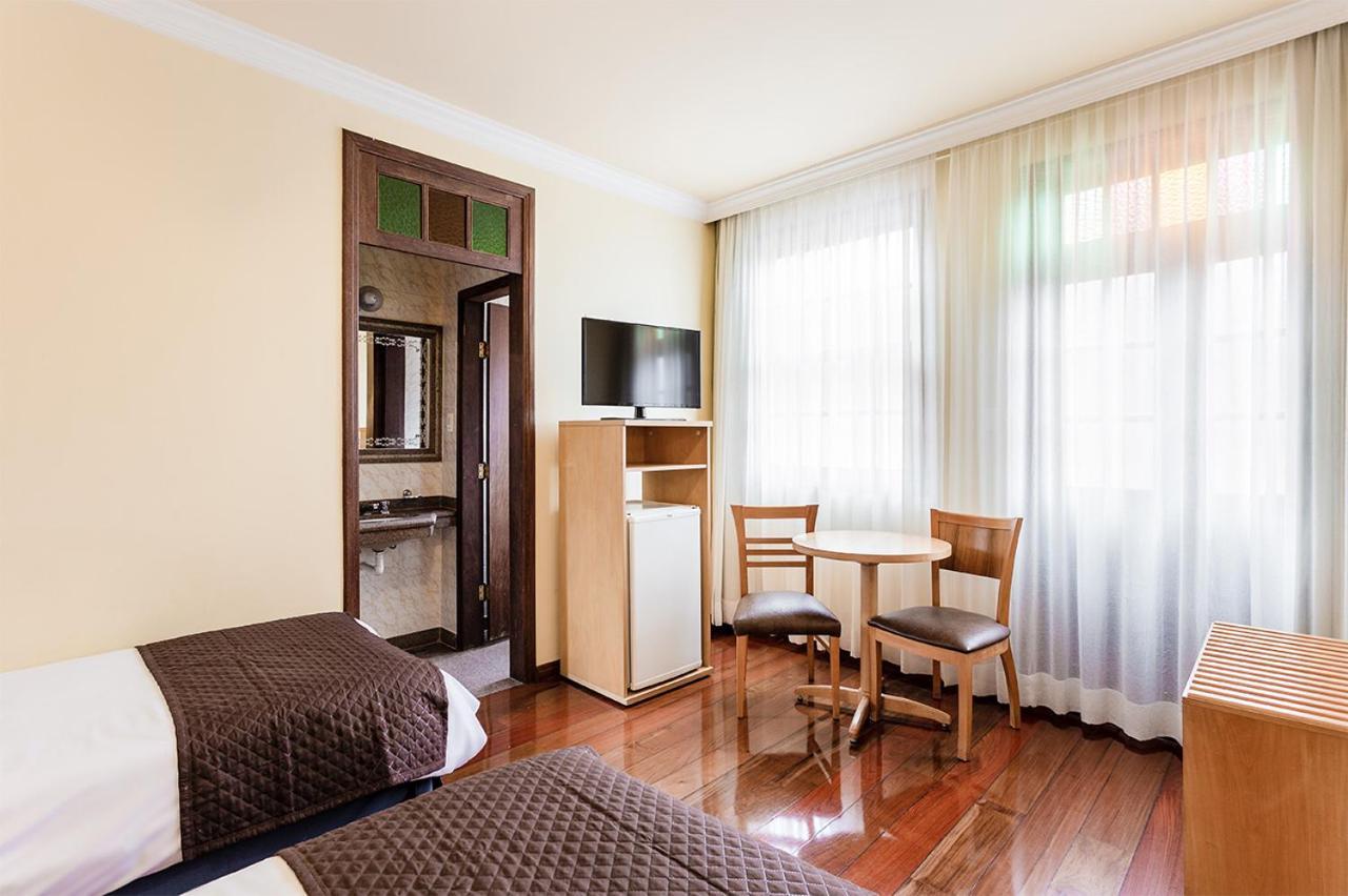 Hotel Boroni Palace